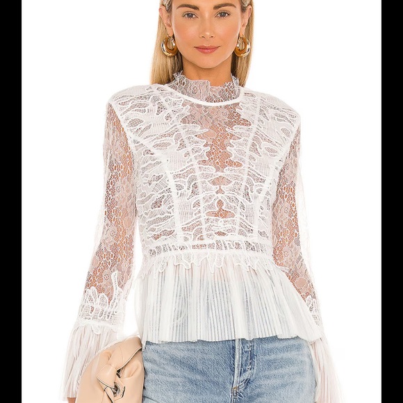 Bardot Tops - Bardot ivory Francesca top. Never been worn